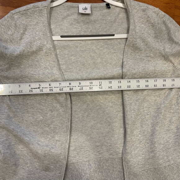 Cabi Willow zip front Peplum grey Cabi cardigan. - Picture 6 of 9